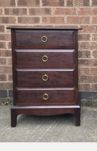 Stag minstrel drawer bedside - stag, 4
