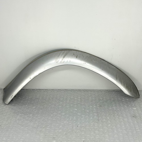 Silver front right wheel arch - right,