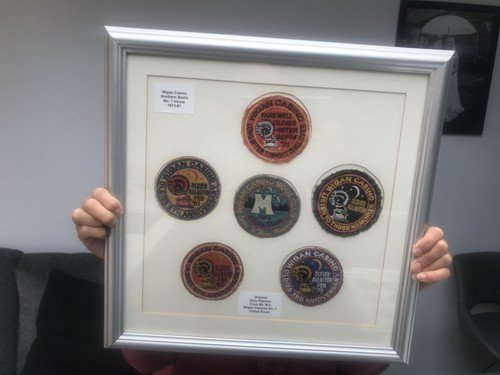Full set original - full, wigan
