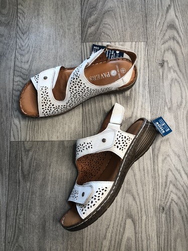 Pavers ladies sandals size 5 - pavers,
