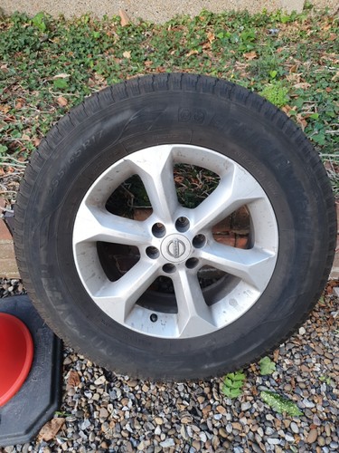 Goodyear nissan navara - nissan, 2014