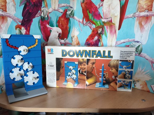 Vintage downfall board game - board,