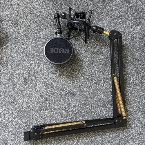 Rode mic cage - mic, cage,