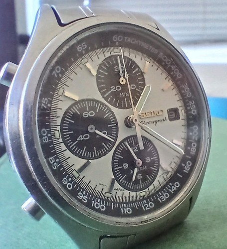 Vintage 1990s seiko 7t32 panda - seiko,