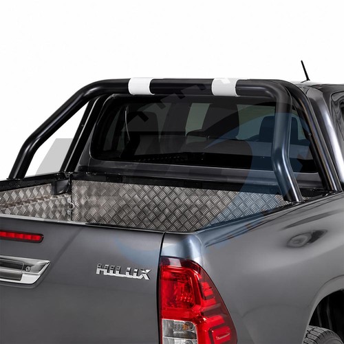 Toyota hilux 2021 black - toyota,