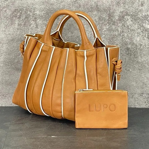 Lupo barcelona handbag - barcelona, in