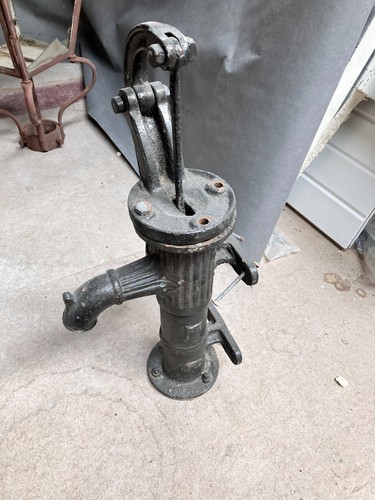 Cast iron victorian waterpump - iron,