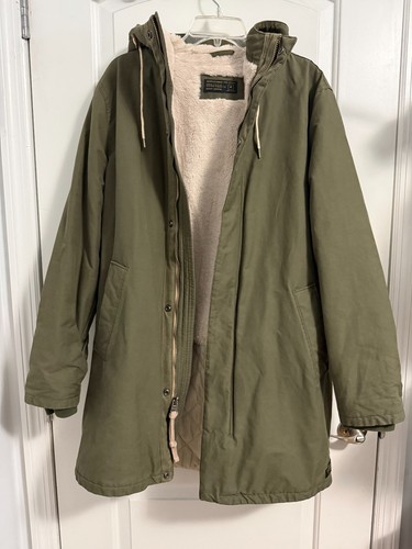 Abercrombie fitch mens olive - &,