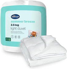 Summer Breeze 2.5 Tog Double Duvet - Lightweight Low Tog Summer Duvet Quilt Idea