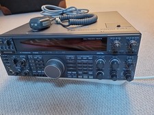 Kenwood TS950S Digital HF Transceiver Gray In Good Working Order