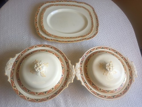 Tureens and serving dishes - tureens,