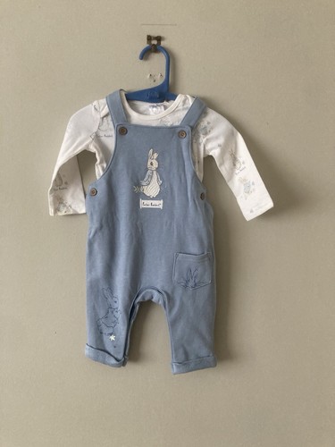 Bnwt baby dungarees and vest - baby,