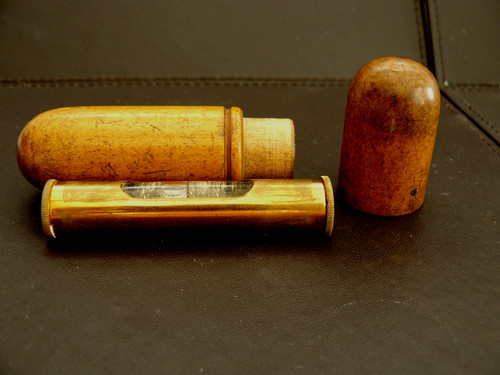 Vintage turned wooden - turned, etui