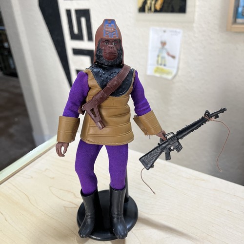 Mego 1974 planet the apes - mego,