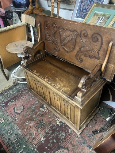 Beautiful antique oak - beautiful,