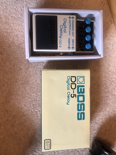 Boss digital delay - dd-5,