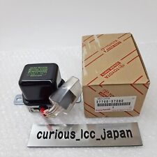 NEW TOYOTA OEM LAND CRUISER Generator 27700-57080 Regulator