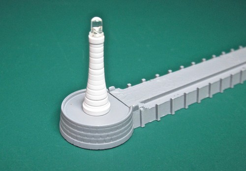 Triang minic ships - minic, lighthouse