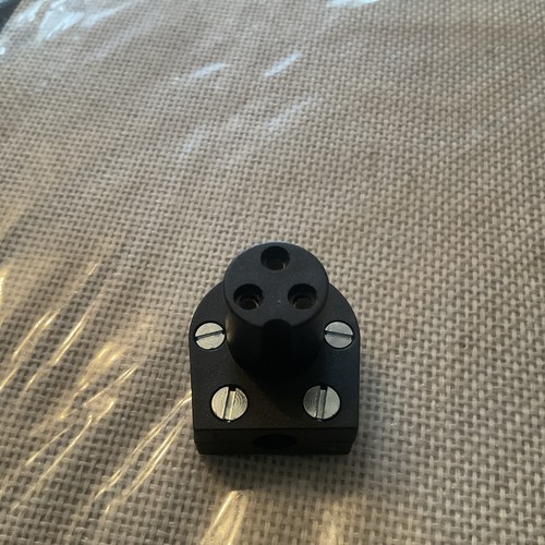 Bulgin 0430 socket - bulgin, px