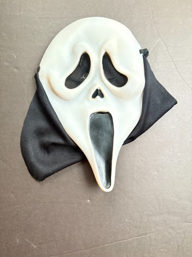 Scream ghost face mask - scream,