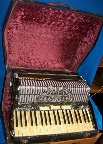 Scandalli accordion butterfly - accordion,