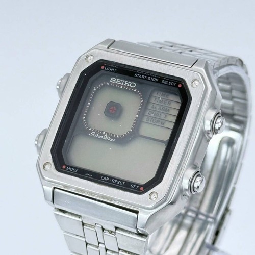 Rare seiko wristwatch silver - wristwatch,
