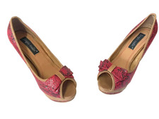 NWOB SERGIO TODZI UK 5 Red