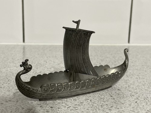 Norwegian pewter 5cm long - 12.5cm,