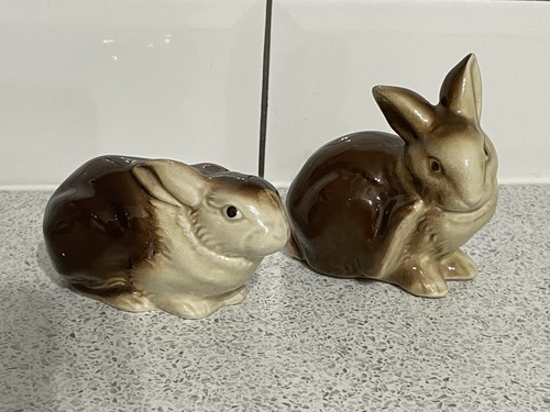 Poole pottery brown - 2,