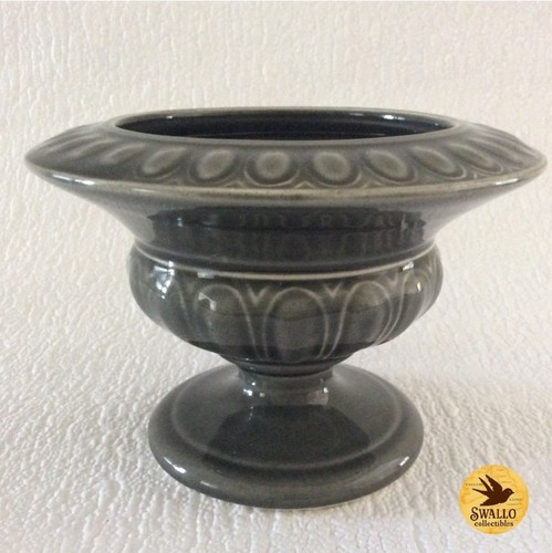 Vintage holkham pottery footed - holkham,