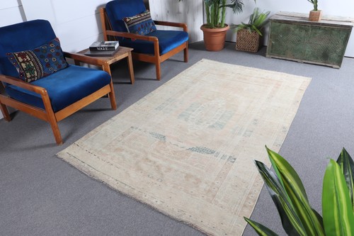 Vintage area rug - 4,7x7,6, ft