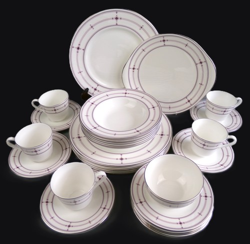 Royal doulton dinner service - doulton,