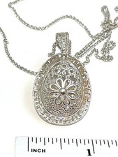 Faberge egg Pendant 3 carat certified lab moss  diamond top of the range VVS1