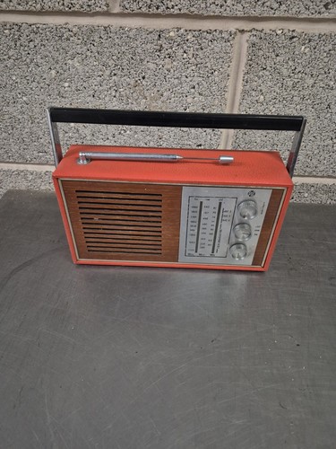 Pye 1385 transistor radio red - radio,
