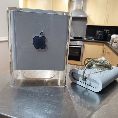 Apple power mac cube bundle - power,