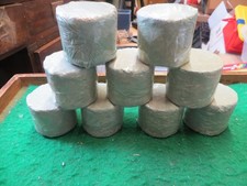 BRUSHWOOD / KIDS GLOBE  FARM LARGE ROUND GREEN WRAPPED SILAGE BALES  X 9 1:32 UK