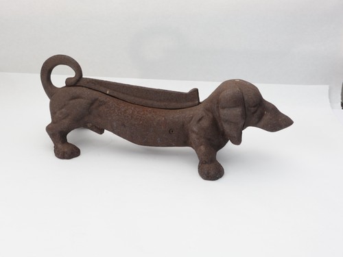 Vintage cast iron dachshund - ,