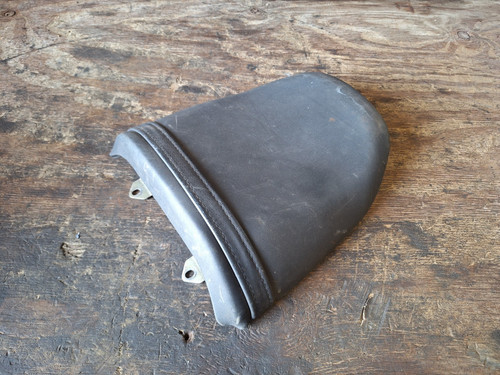 Suzuki bandit 400 rear seat - -,