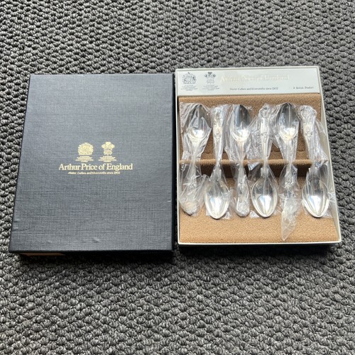 New boxed arthur price - new,