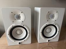 Pair of Yamaha HS7 Studio Monitors 