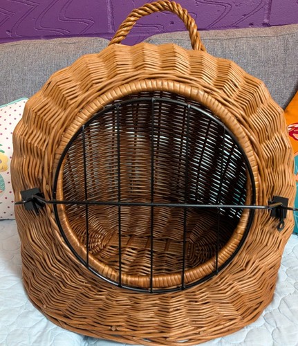 Natural woven wicker - natural, basket