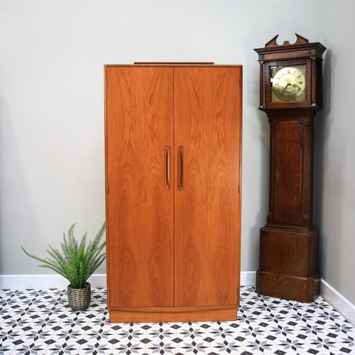 Plan fresco teak wardrobe - g,