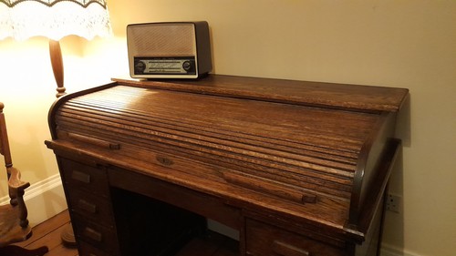 Vintage oak roll top desk - top,