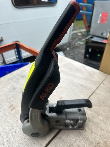 Caravan towhitch stabiliser - caravan,