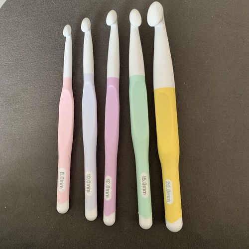 Large crochet hooks set - hooks, of