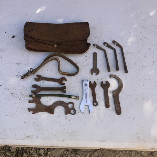 Vintage cycle bag with - , tools
