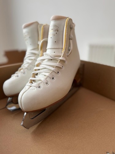 Edea brio figure skates 235mm - edea,