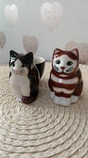 2 Quail Ceramic Cat Ornaments