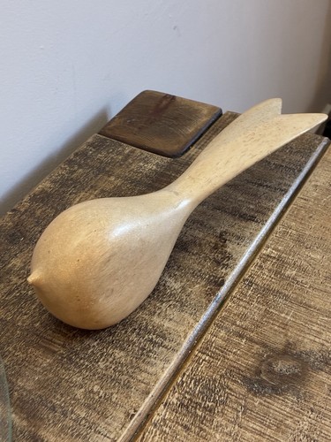 Vintage minimalist handcarved - minimalist,