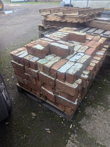 Reclaimed imperial size bricks - reclaimed,